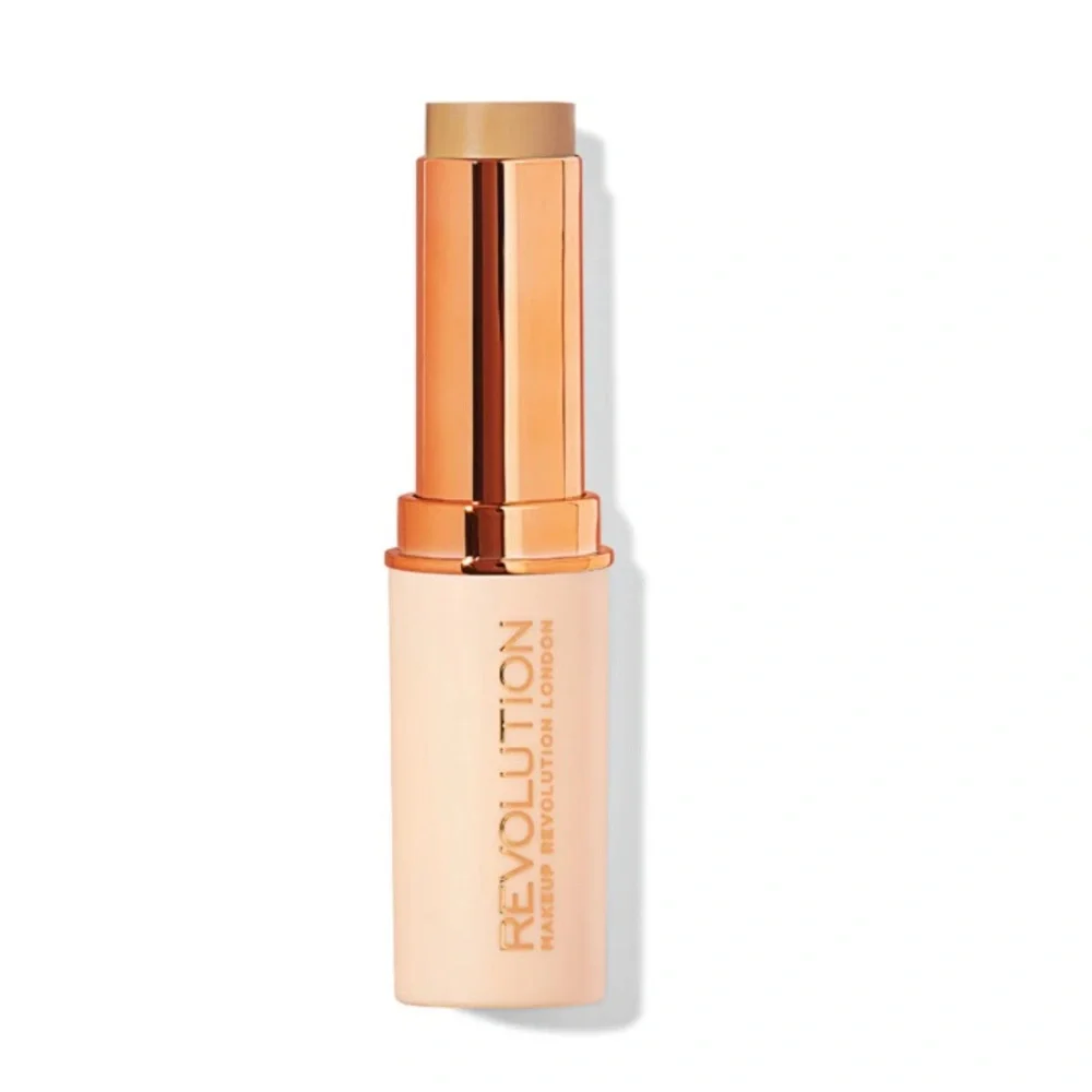 NEW‎ Makeup Revolution Fast Base Stick Foundation - Color F11